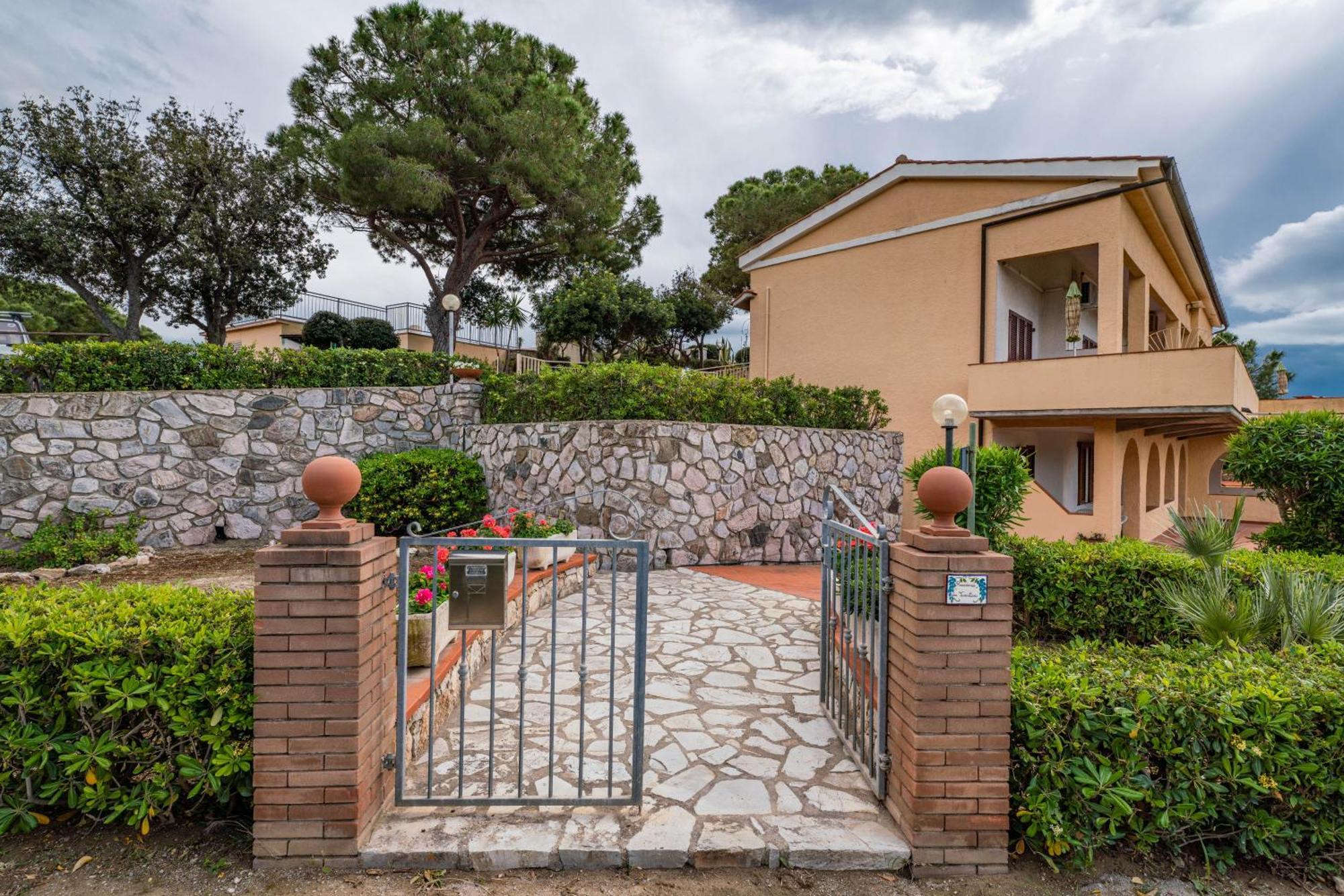 Apartments La Turistica Capoliveri  Eksteriør bilde